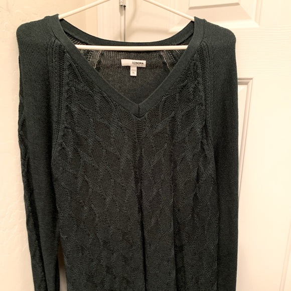 NWOT Cable Knit Sweater